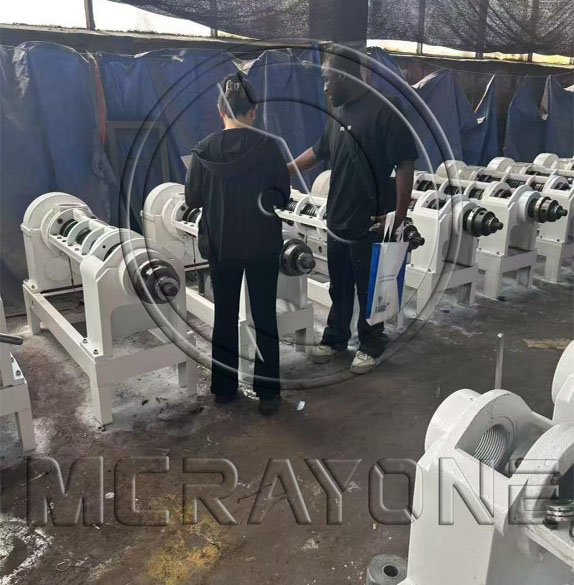 Визит зарубежного клиента на наш завод для осмотра оборудования для маслопрессования